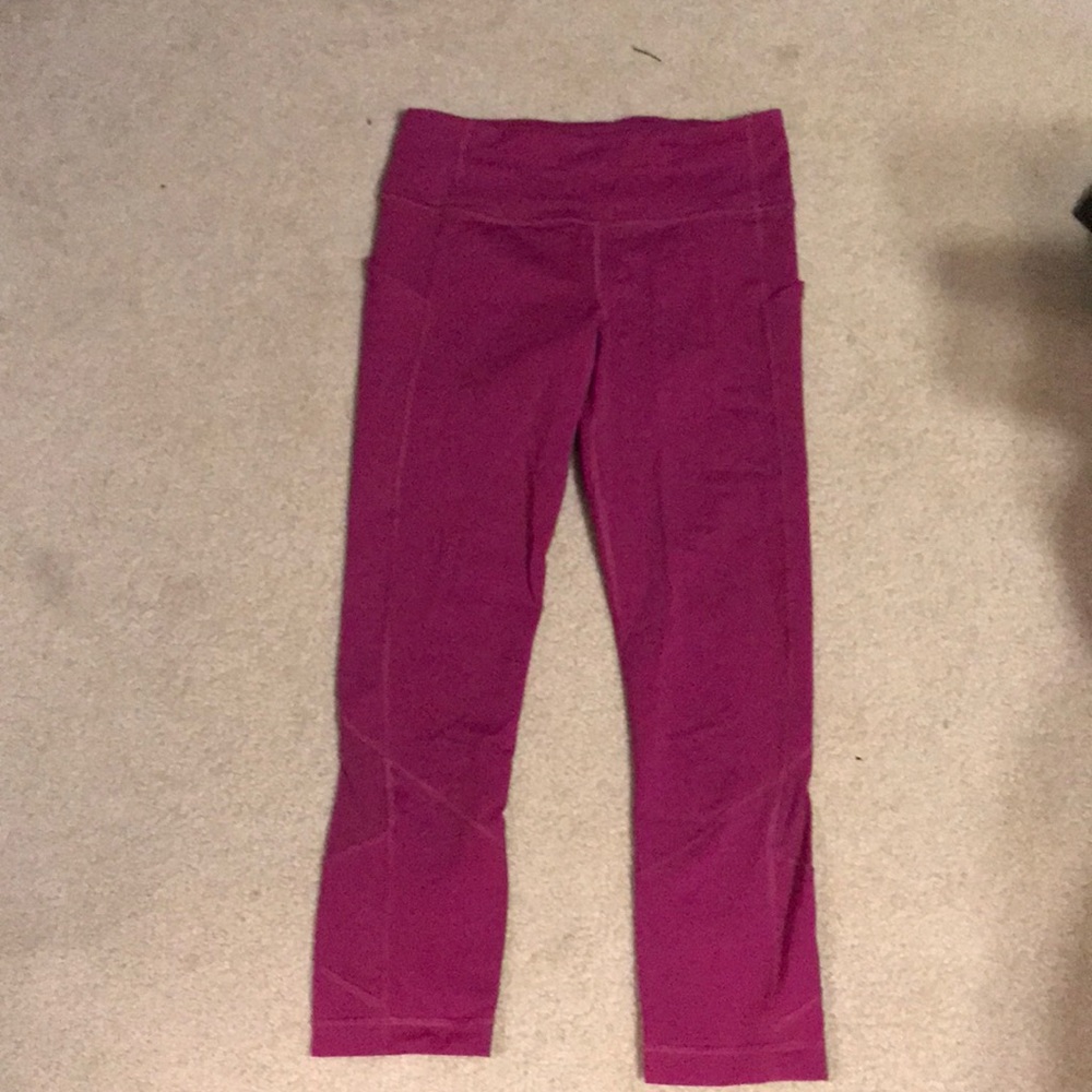 Dark pink lululemon cropped leggings